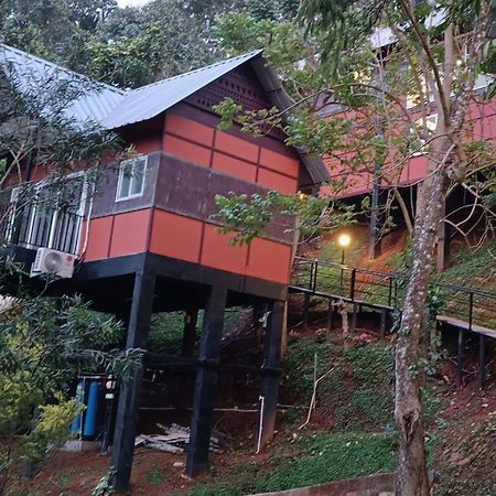 Santhi Hill View Resort Munnar Exterior foto