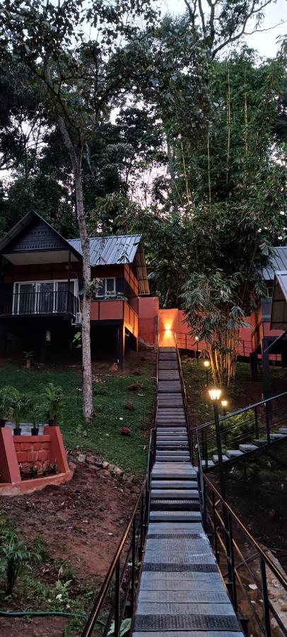 Santhi Hill View Resort Munnar Exterior foto