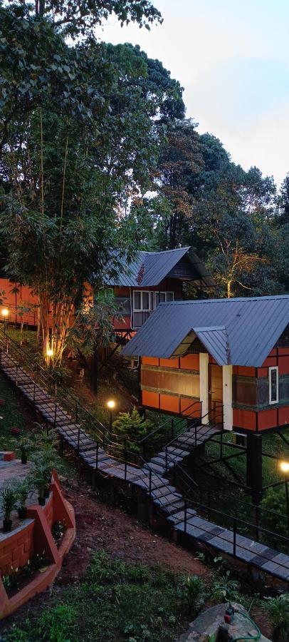 Santhi Hill View Resort Munnar Exterior foto